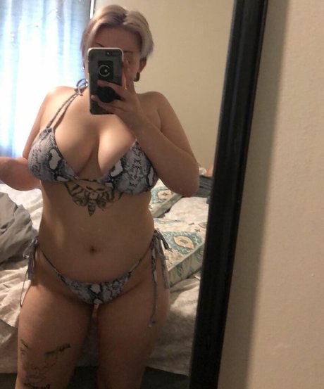 naked milf onlyfans top galleries