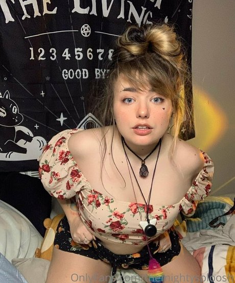 HeyImBabyyy xxx actress pictures