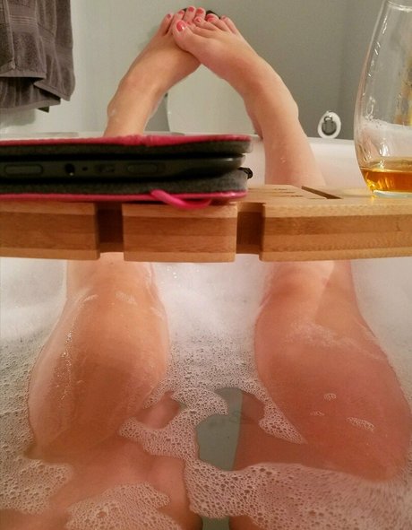 Grabymyneckk pretty star pictures