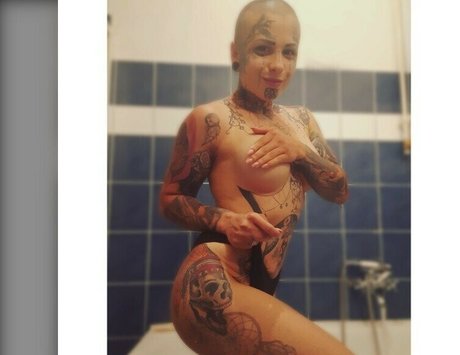 Mira Cuckold pornstar sexy pic