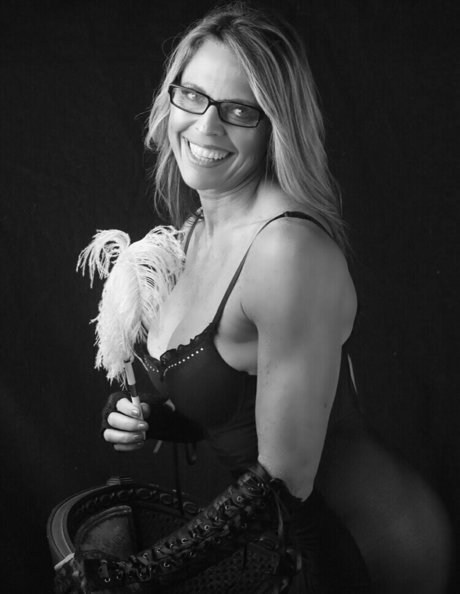 CrossFit Girl star adult photos