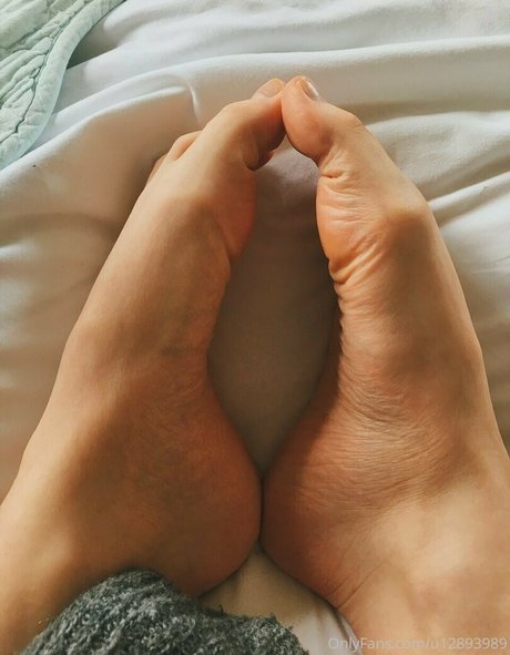 Ellbat sex model img