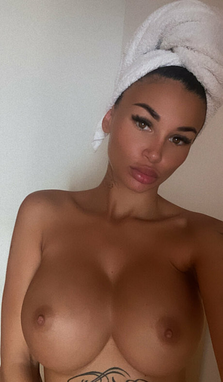 Meganbloomhot pornstar archive