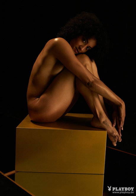 Alexandra Ndolo nudes model photos