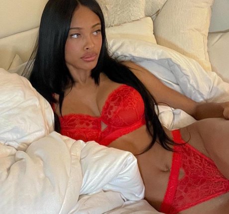 Vinetria model top pics