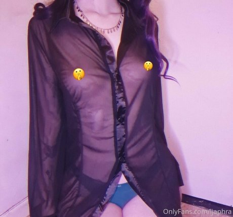 Ljaphra sexy model gallery