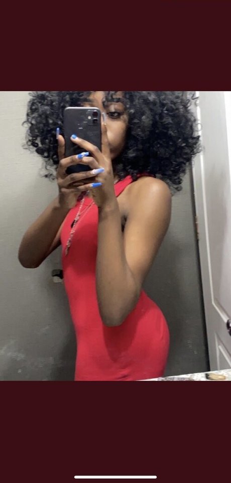 freakazoidinatl pretty pornstar photo