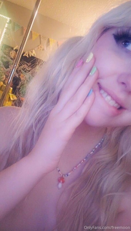 Moon IRL pornstar adult archive