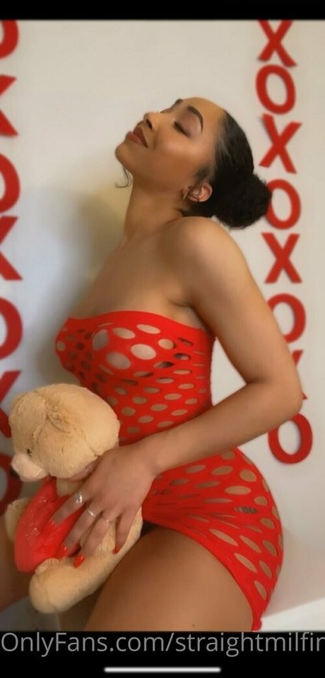 Straightmilfin best actress photo