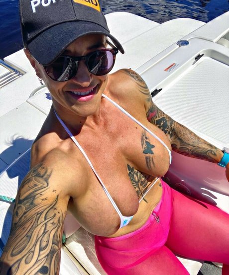 PattyOx76 sexy model image