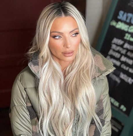 Holly Stocks star nude pics