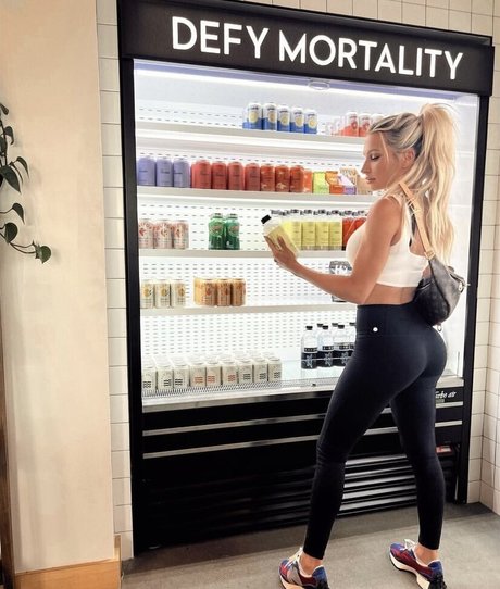 milf strip onlyfans best img