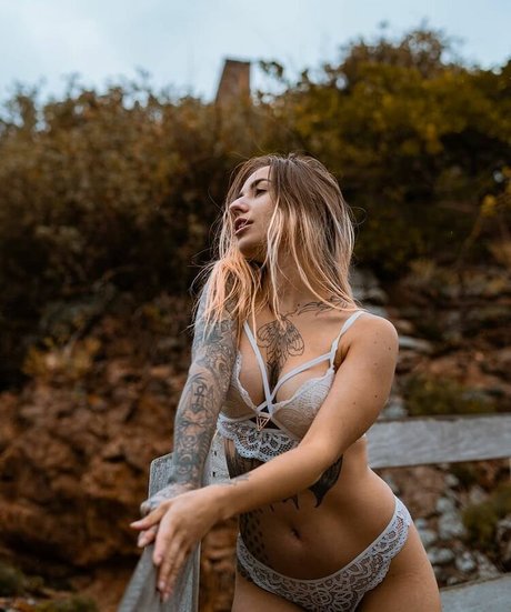 pandatylr model sex picture