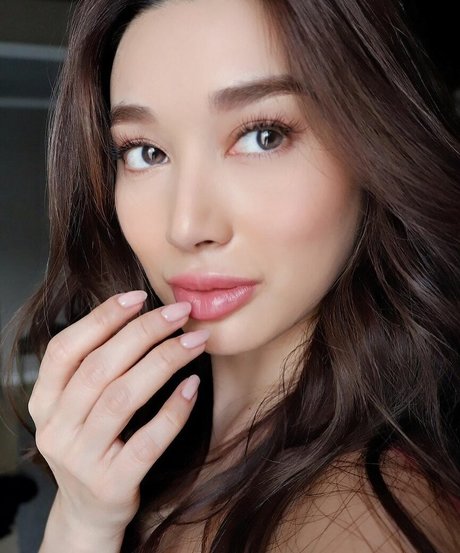 Nicole Asensio model perfect photo