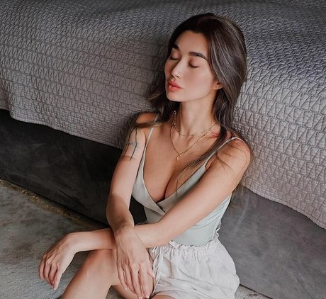 Nicole Asensio model perfect pictures