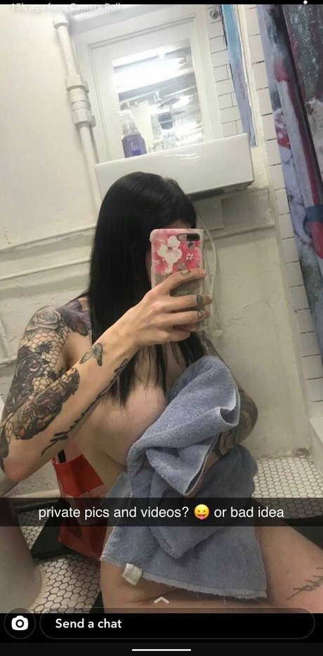 Alyssa Tognetti sexy star gallery