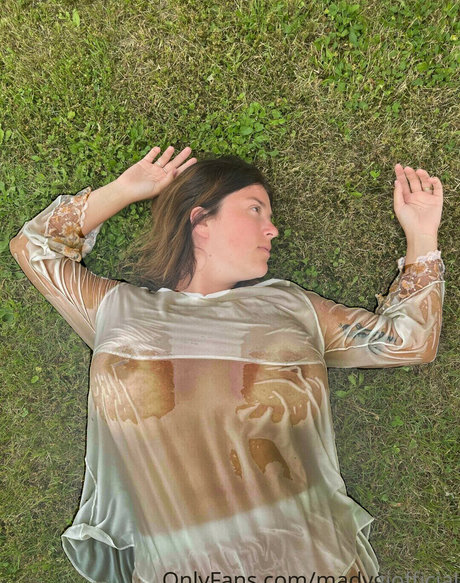 Madalina Loana pornstar erotic archive