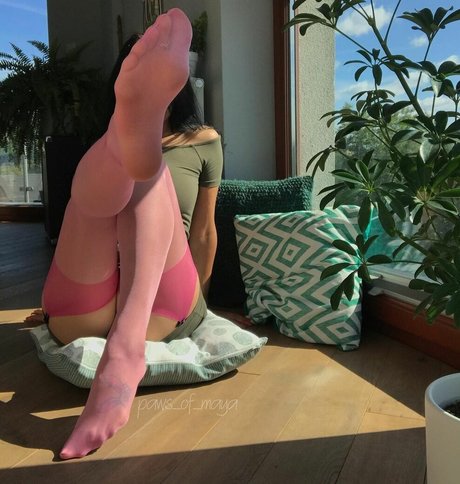 Naturefeetart pornstar picture