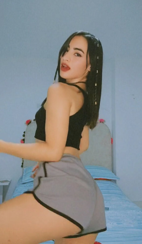 YulenyGz high quality star image