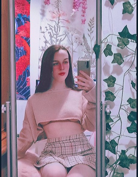 Sophie The Scientist pretty star galleries