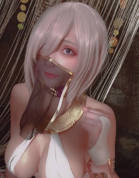 cheesewii sexy actress pics