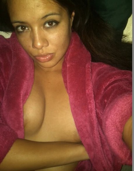 Billie Leyers star exclusive pictures