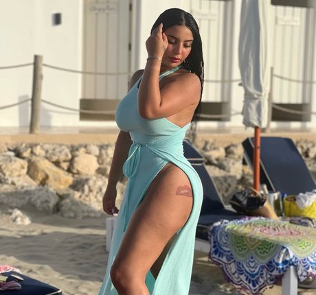 Wejdan Benarous star adult photos