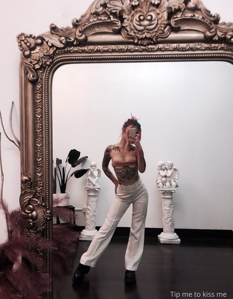 Lunachrissy nude actress pictures