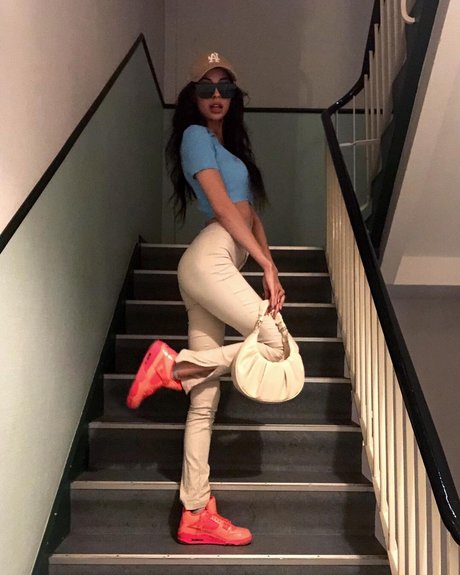 marlinskaa pornstar hd pics