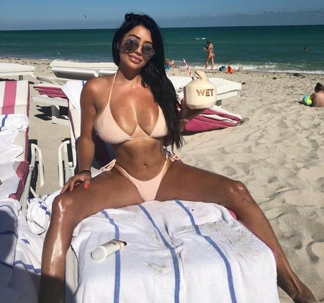 thick girls onlyfans sexy nudes image