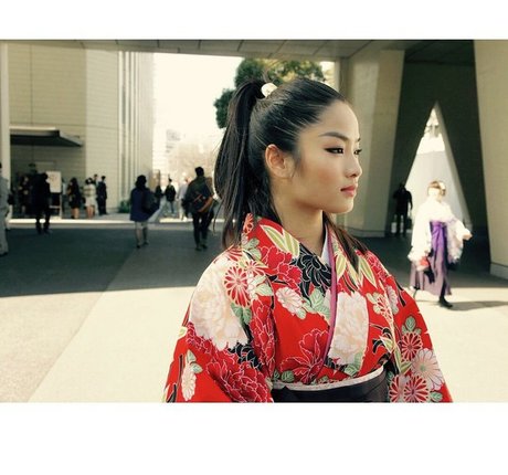 Anna Sawai sex actress pic