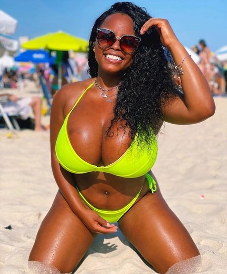 lingerie blowjob onlyfans art nude img