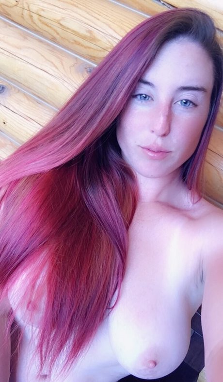 Twins Clever Clover nude model pic