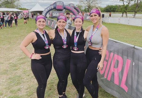 Kayla Lynne Hilton model hot photo