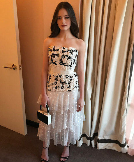 Mackenzie Foy sex model gallery