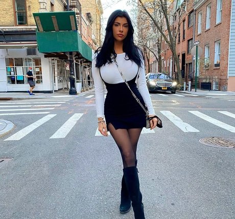 Kenna Vita star pretty archive