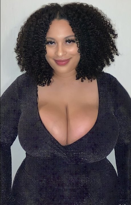 Thegirlofyourdreamz hot pornstar galleries