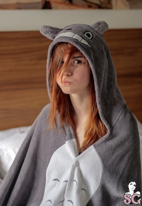 Elithes pornstar adult photos