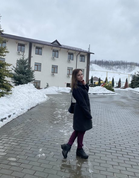 Tinkissa exclusive star pics