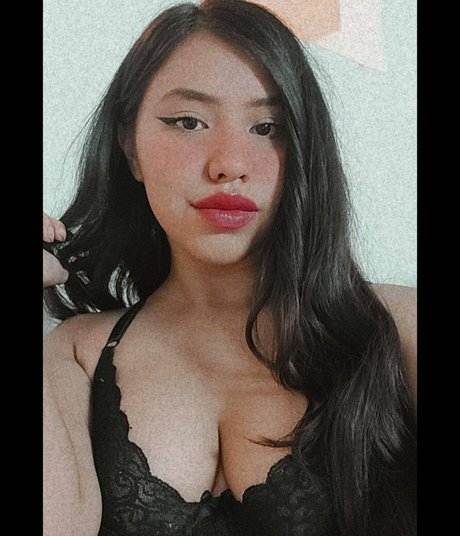 iNoheli free pornstar pics