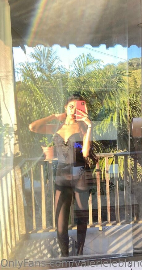 valerieleblanc sexy star pics