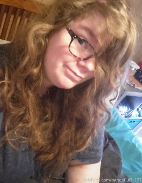 pandafluff1137 top model image