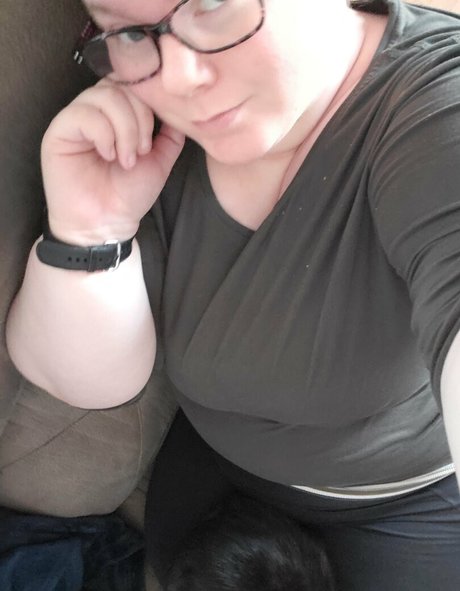 pandafluff1137 pretty pornstar image