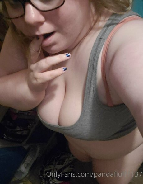 tiny onlyfans naked picture