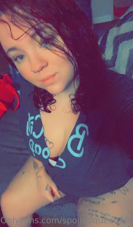 spoiledqueen180 hd star img