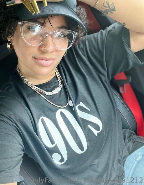 hairy legs onlyfans pornos photo