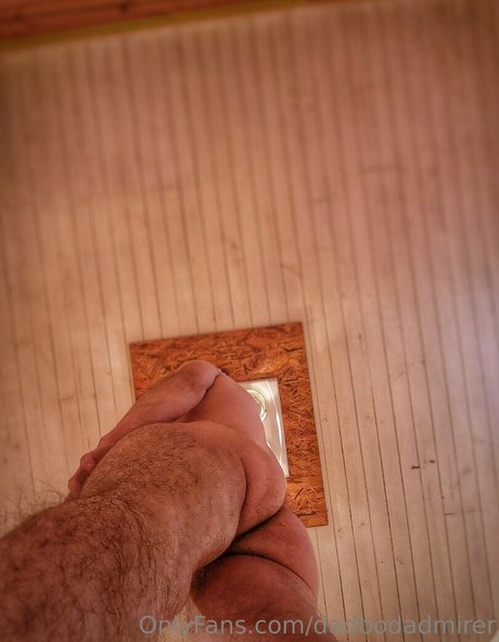 dadbodadmirer model best picture