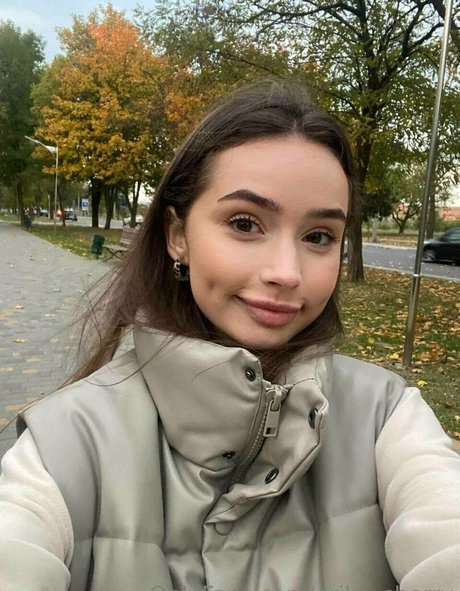 erika cherry erotic star pics