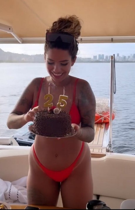 sexy black onlyfans exclusive picture