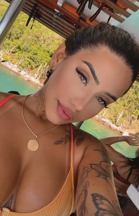 black kitty onlyfans hd photos